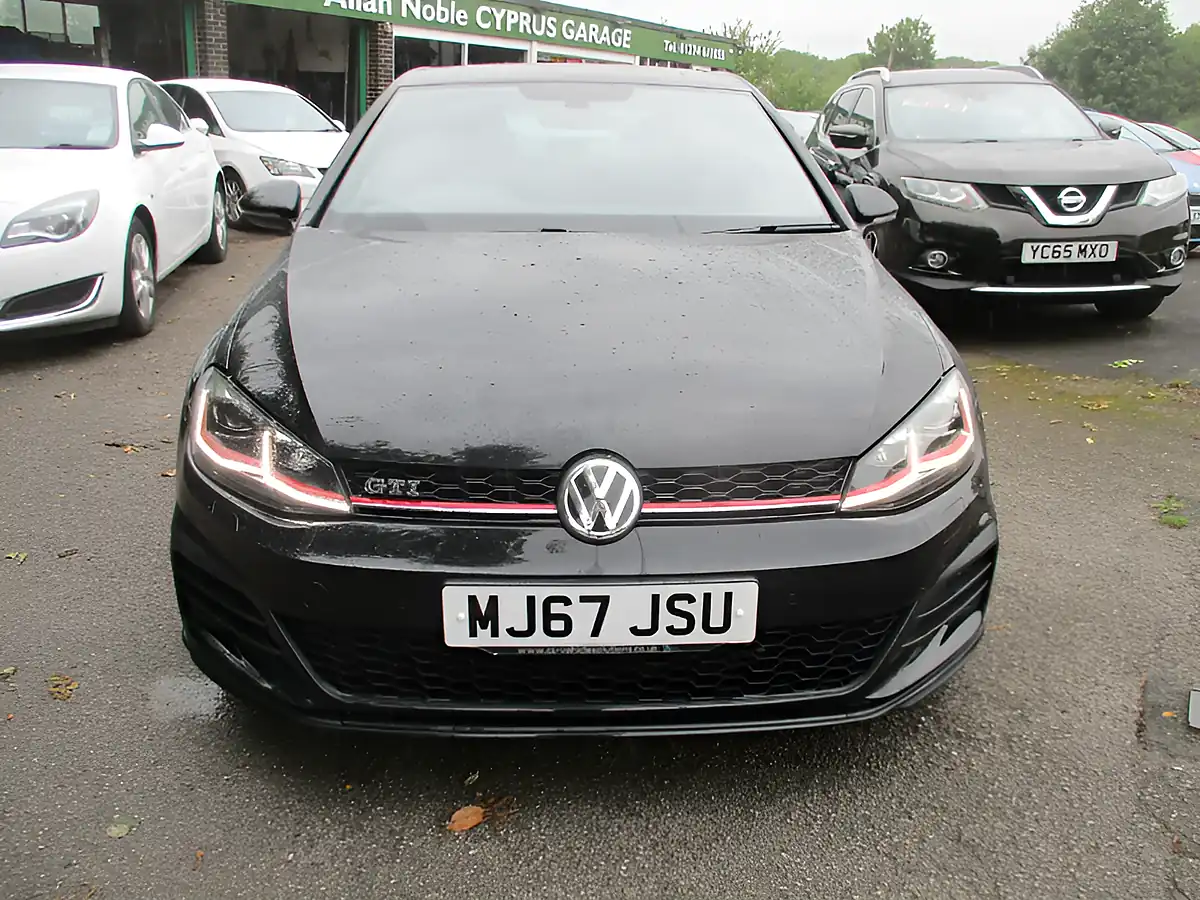 Used 2017 Volkswagen Golf GTI Black - Interior and Exterior details 2