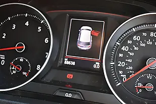 Used 2017 Volkswagen Golf GTI Bluemotion Tech White - Interior and Exterior details 15