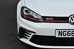 Used 2017 Volkswagen Golf GTI Clubsport 40 White - Interior and Exterior details 7