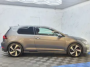 Used 2017 Volkswagen Golf GTI Grey - Interior and Exterior details 10