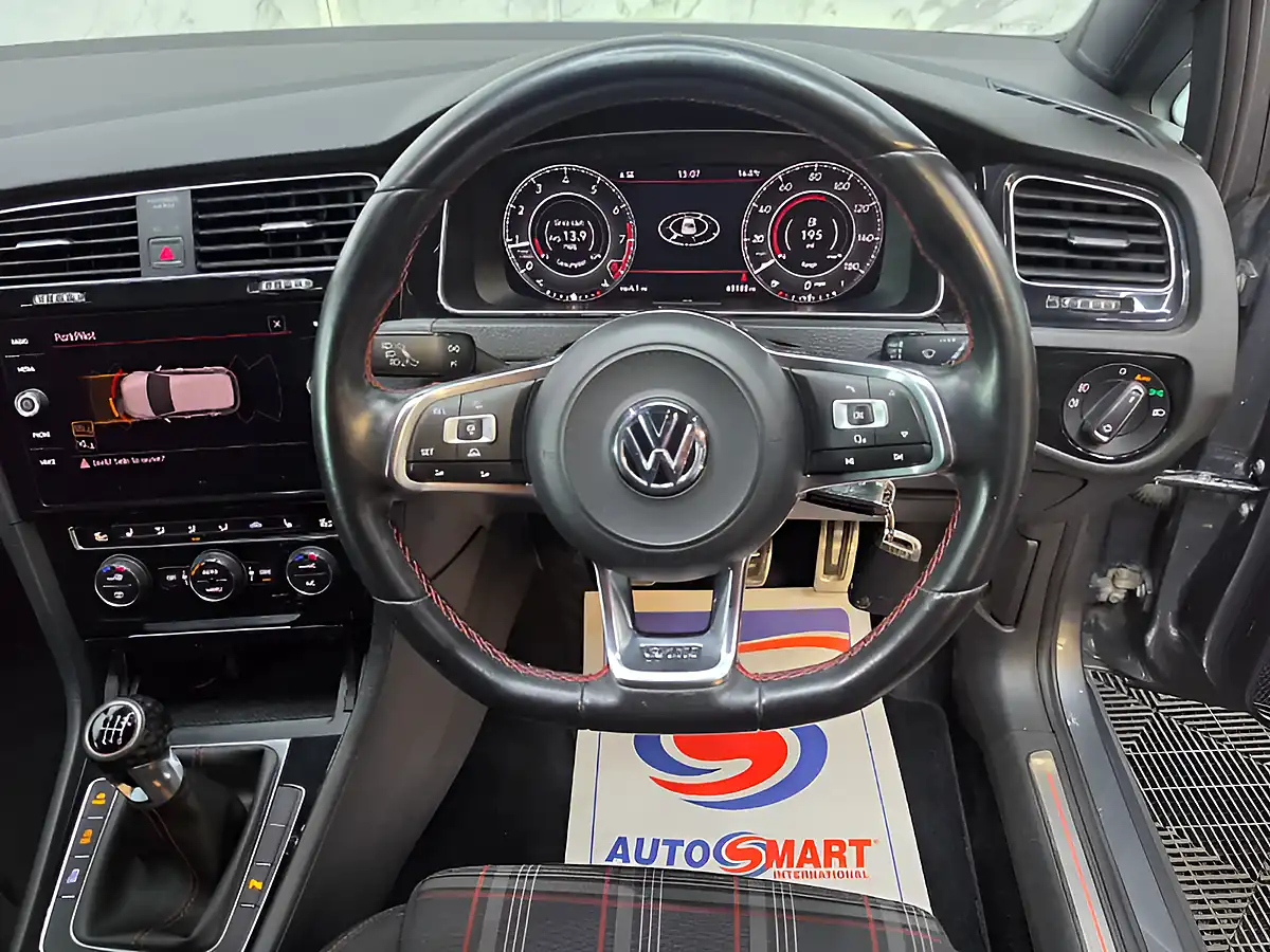 Used 2017 Volkswagen Golf GTI Grey - Interior and Exterior details 12
