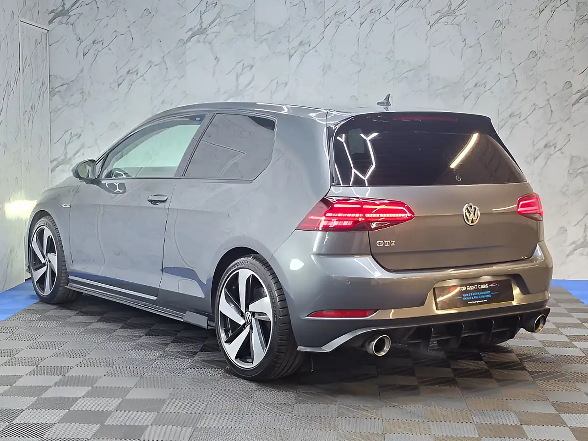 Used 2017 Volkswagen Golf GTI Grey - Interior and Exterior details 7