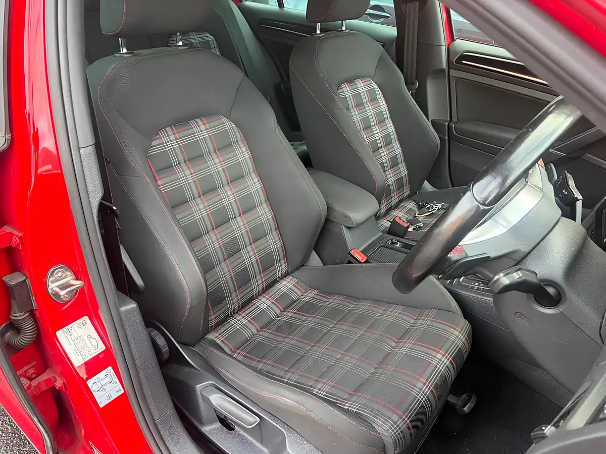 Used 2017 Volkswagen Golf GTI Performance Red - Interior and Exterior details 13