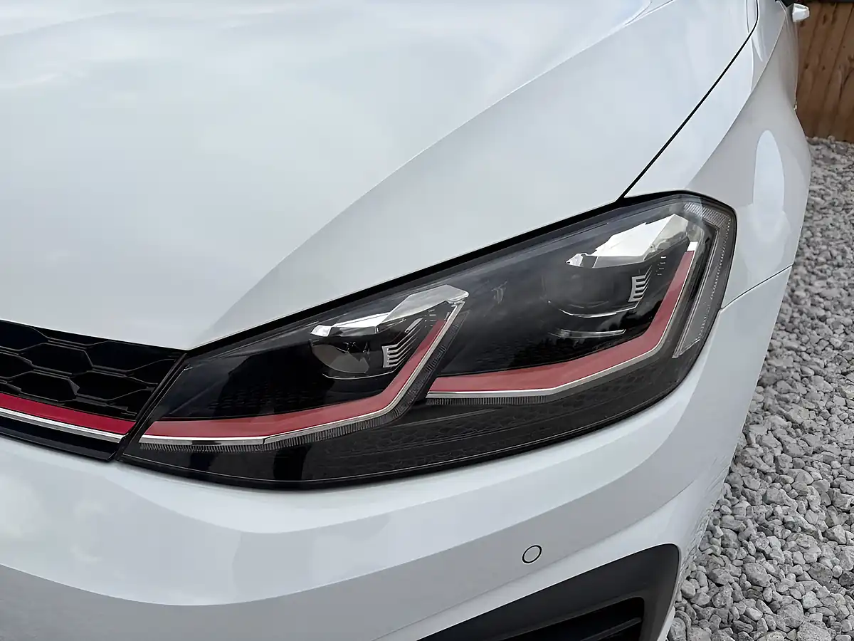Used 2017 Volkswagen Golf GTI Performance White - Interior and Exterior details 8