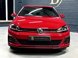 Used 2017 Volkswagen Golf GTI Red - Interior and Exterior details 10