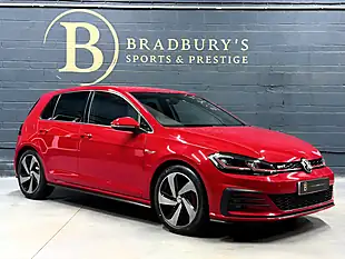 Used 2017 Volkswagen Golf GTI Red - Interior and Exterior details 5