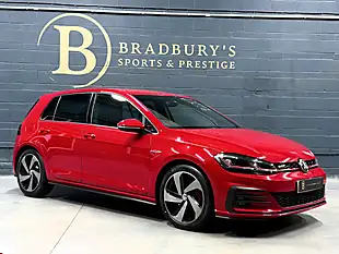 Used 2017 Volkswagen Golf GTI Red - Interior and Exterior details 6