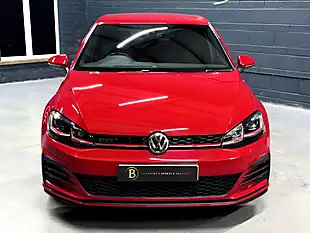 Used 2017 Volkswagen Golf GTI Red - Interior and Exterior details 9
