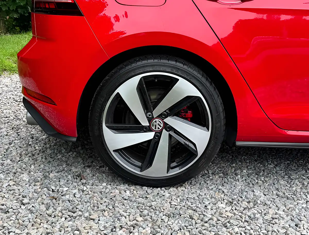 Used 2017 Volkswagen Golf GTI Tornado Red - Interior and Exterior details 9