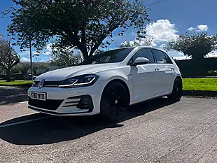 Used 2017 Volkswagen Golf GTI White - Interior and Exterior details 20