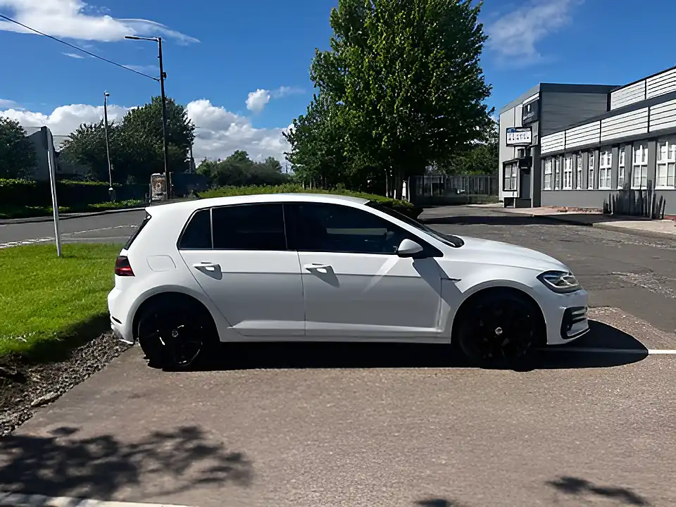 Used 2017 Volkswagen Golf GTI White - Interior and Exterior details 6