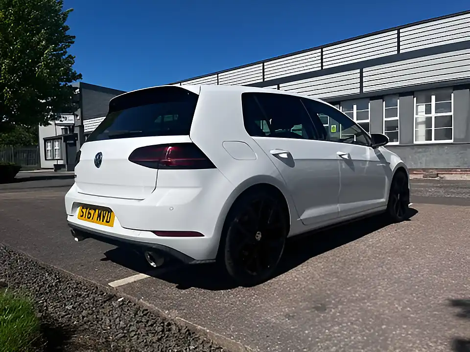 Used 2017 Volkswagen Golf GTI White - Interior and Exterior details 7
