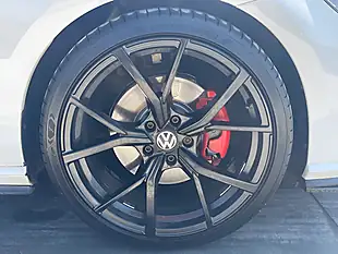 Used 2017 Volkswagen Golf GTI White - Interior and Exterior details 10