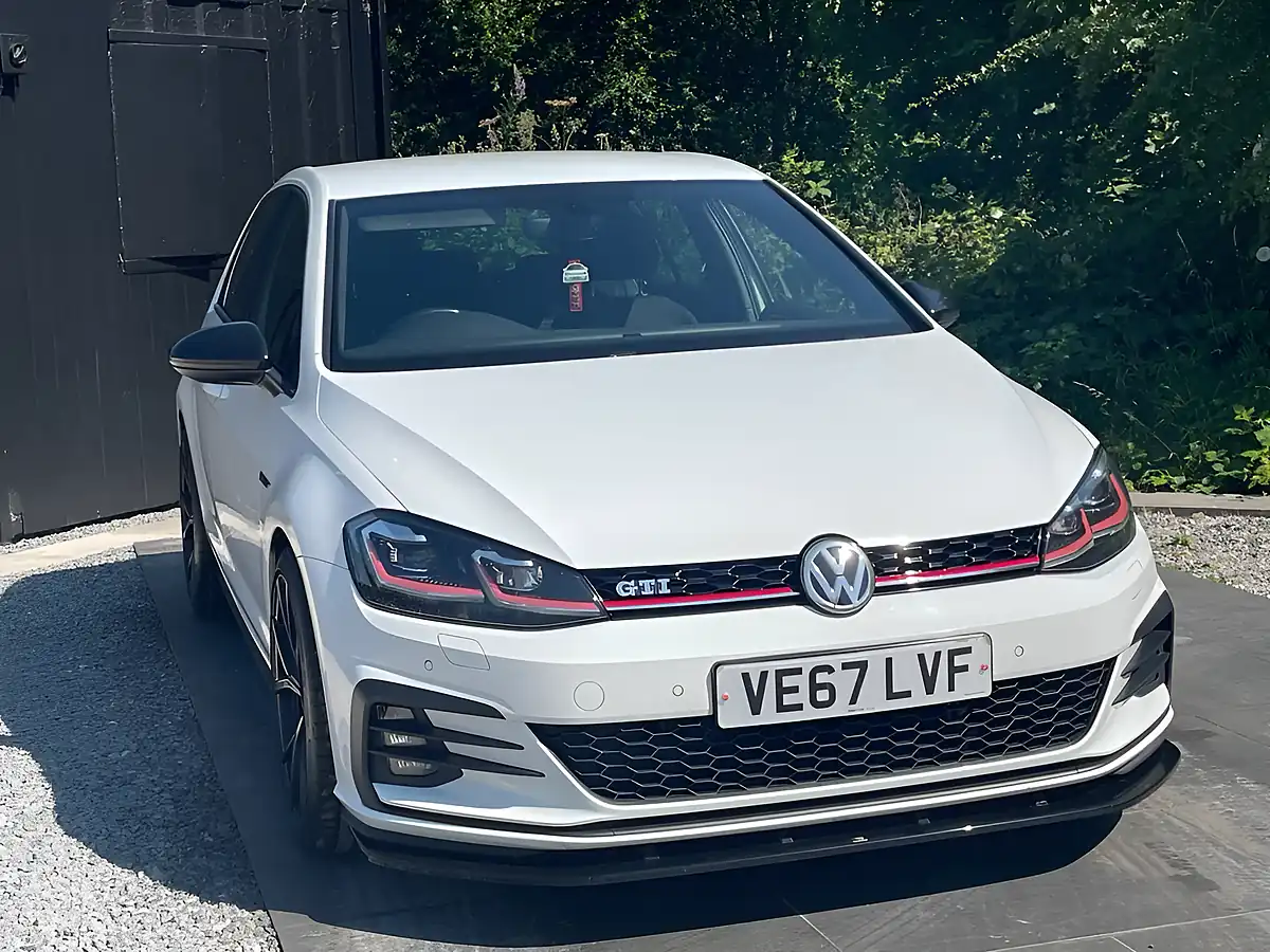 Used 2017 Volkswagen Golf GTI White - Interior and Exterior details 13