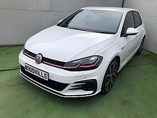 Used 2017 Volkswagen Golf GTI White - Interior and Exterior details 11