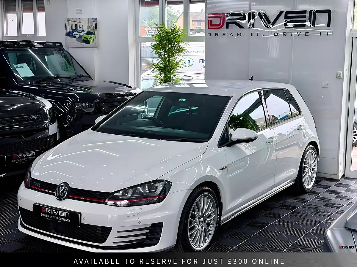Used 2017 Volkswagen Golf GTI White - Interior and Exterior details 6
