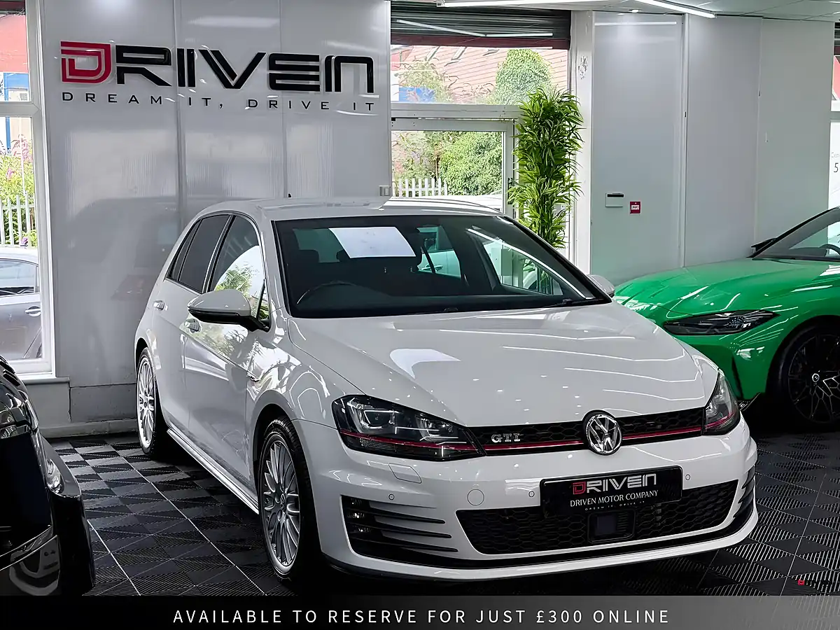 Used 2017 Volkswagen Golf GTI White - Interior and Exterior details 9