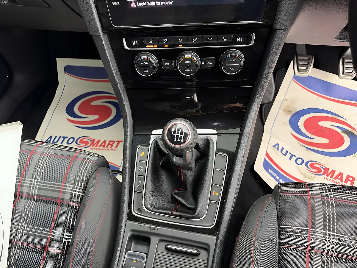 Used 2017 Volkswagen Golf GTI White - Interior and Exterior details 17
