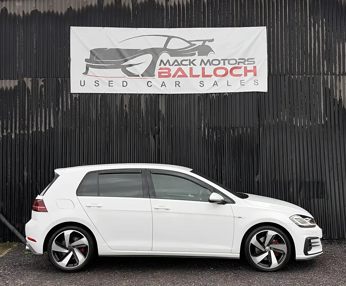 Used 2017 Volkswagen Golf GTI White - Interior and Exterior details 4