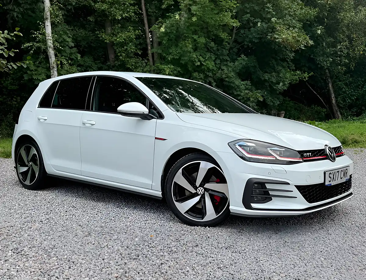 Used 2017 Volkswagen Golf GTI White Silver - Front View