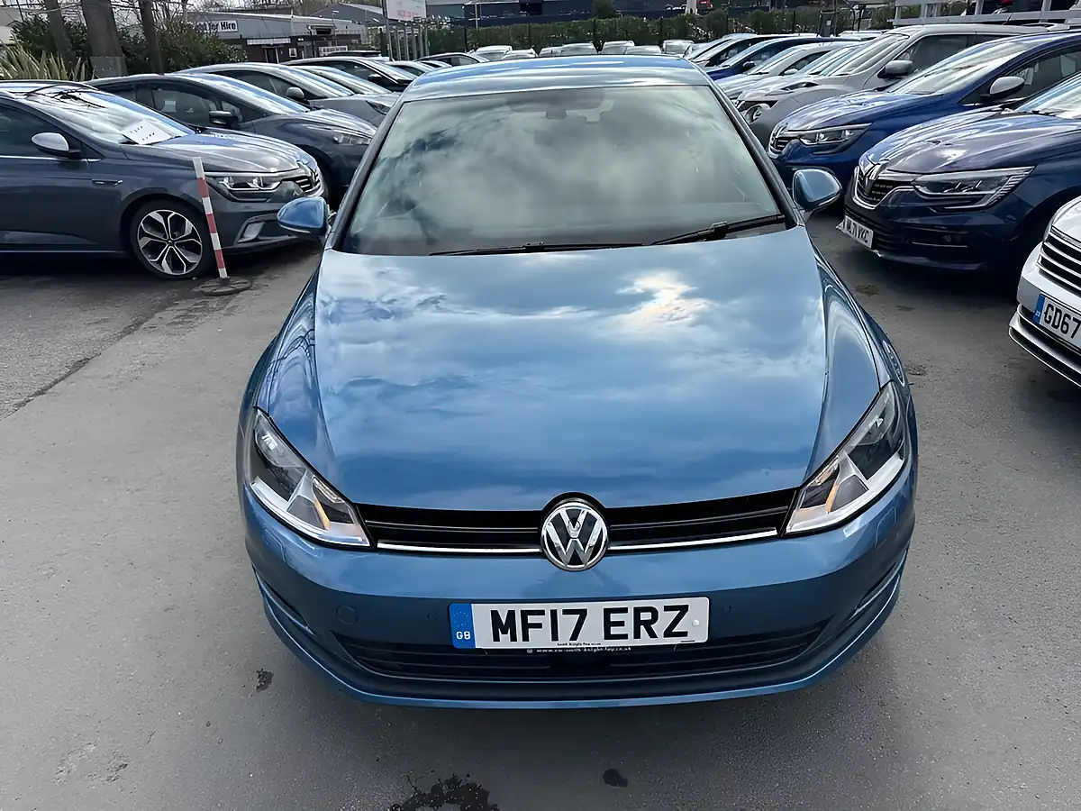 Used 2017 Volkswagen Golf Match Edition Blue - Interior and Exterior details 15