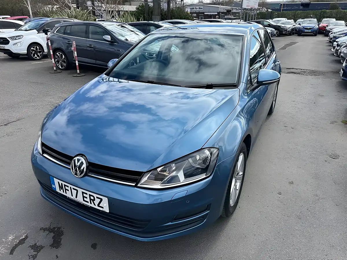 Used 2017 Volkswagen Golf Match Edition Blue - Interior and Exterior details 17