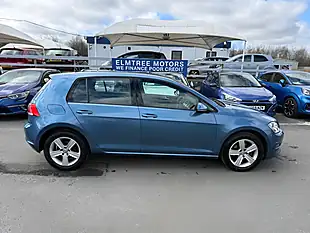 Used 2017 Volkswagen Golf Match Edition Blue - Interior and Exterior details 3