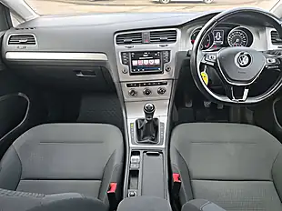 Used 2017 Volkswagen Golf Match Edition Bright Blue Metallic - Interior and Exterior details 17