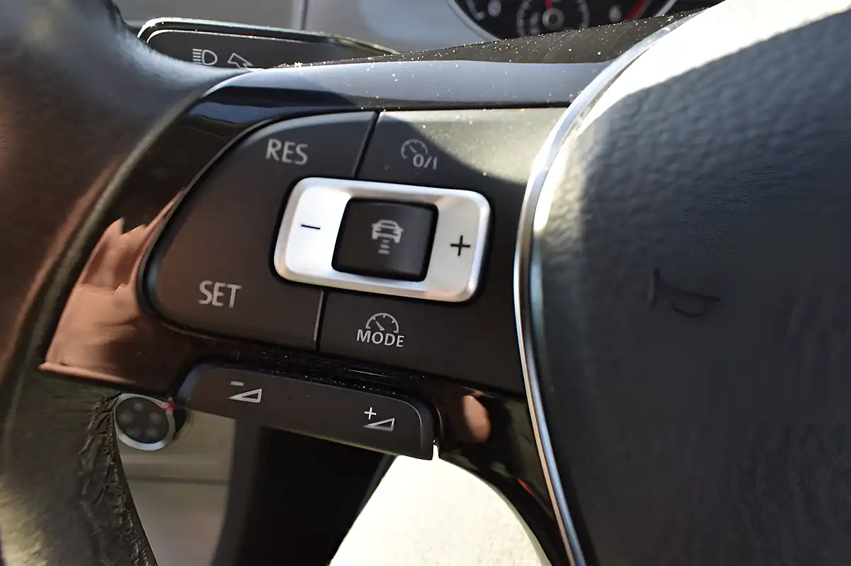 Used 2017 Volkswagen Golf Match Edition Grey - Interior and Exterior details 12