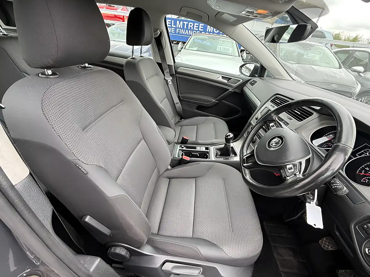 Used 2017 Volkswagen Golf Match Edition Grey - Interior and Exterior details 14