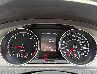 Used 2017 Volkswagen Golf Match Edition Tornado Red - Interior and Exterior details 12