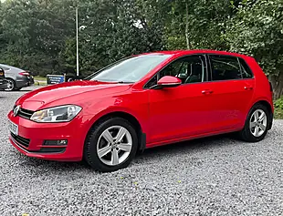 Used 2017 Volkswagen Golf Match Edition Tornado Red - Interior and Exterior details 7