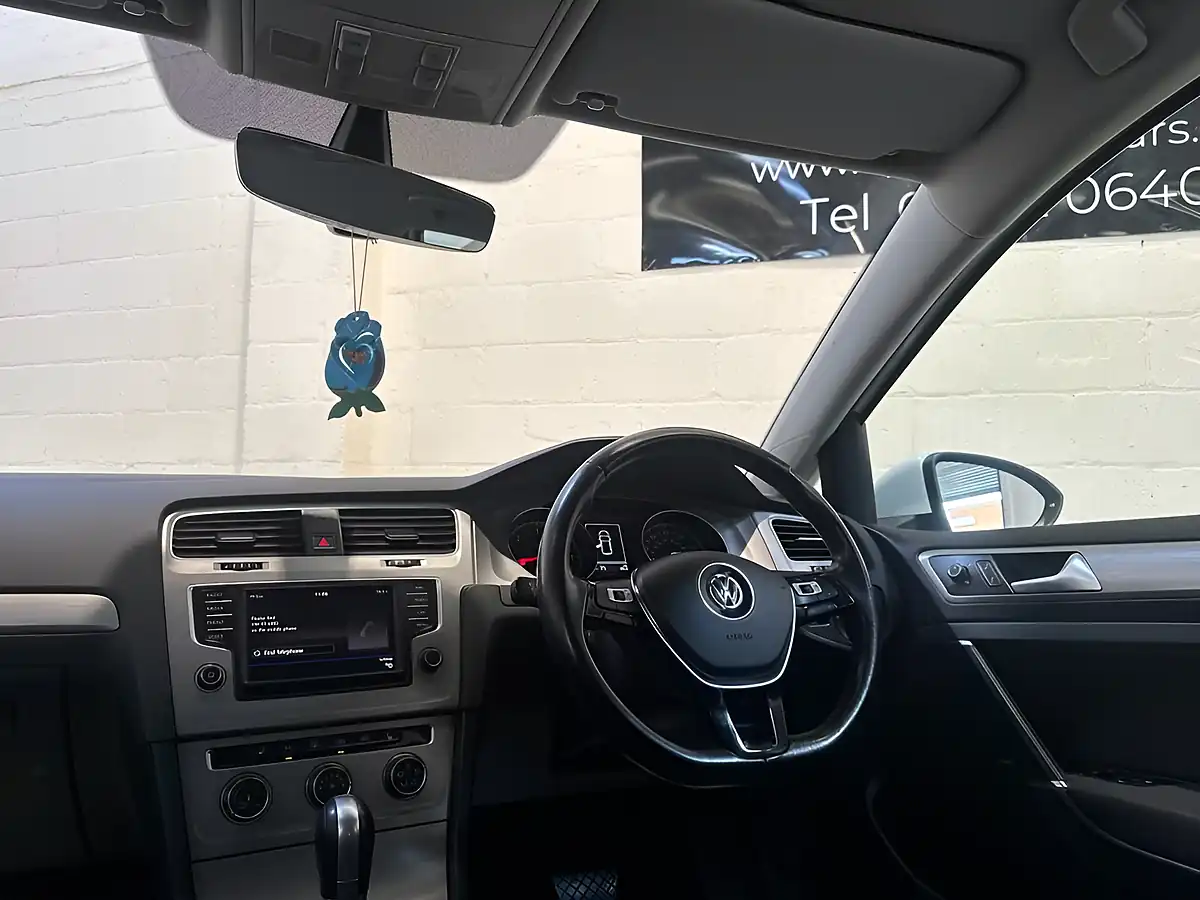 Used 2017 Volkswagen Golf Match Edition White - Interior and Exterior details 10
