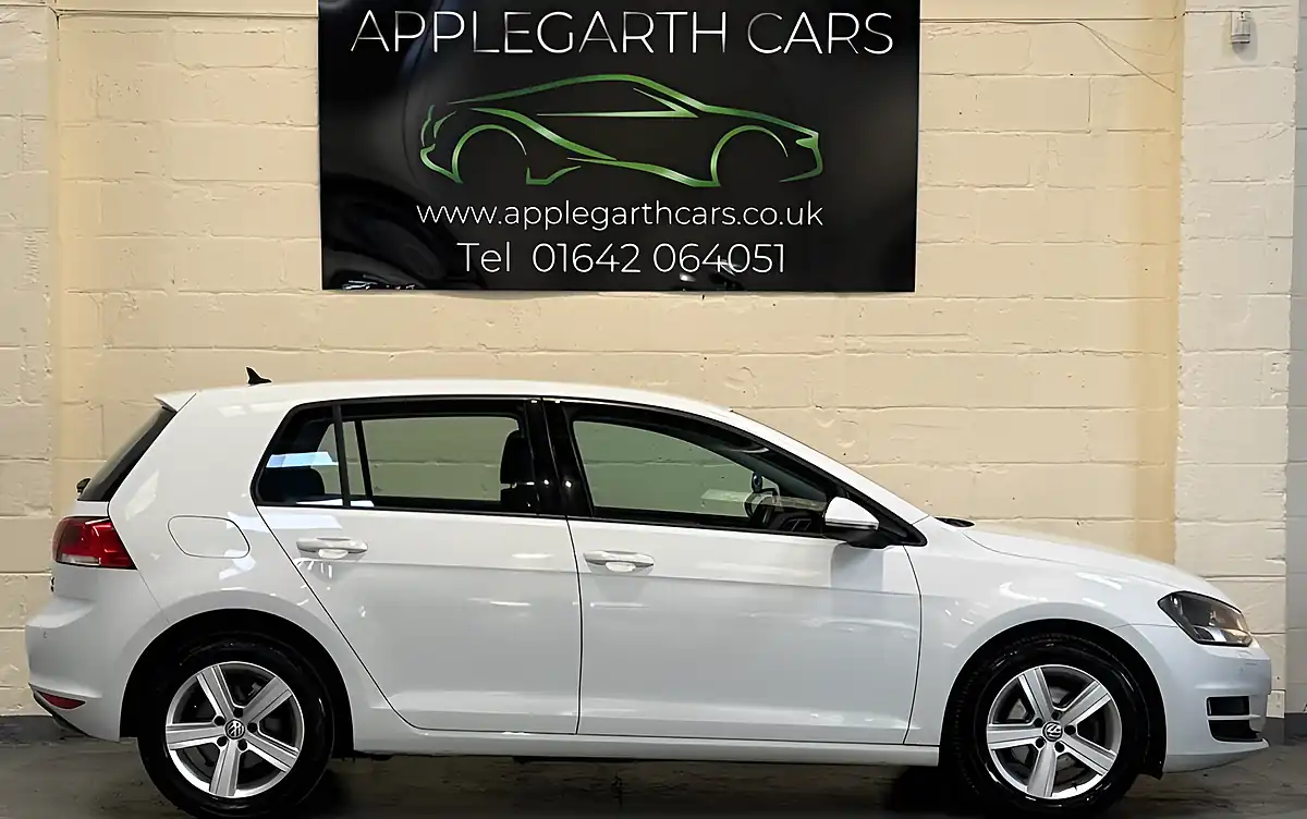 Used 2017 Volkswagen Golf Match Edition White - Interior and Exterior details 2