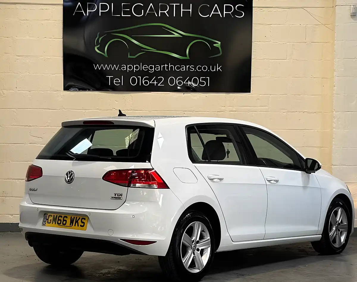 Used 2017 Volkswagen Golf Match Edition White - Interior and Exterior details 3