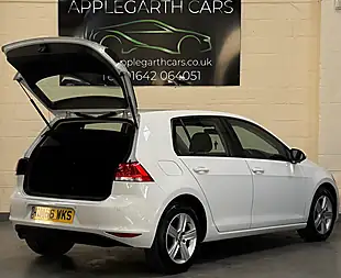 Used 2017 Volkswagen Golf Match Edition White - Interior and Exterior details 4