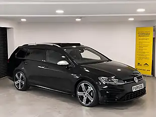 Used 2017 Volkswagen Golf R Black - Interior and Exterior details 16
