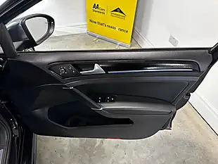 Used 2017 Volkswagen Golf R Black - Interior and Exterior details 19