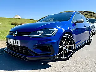 Used 2017 Volkswagen Golf R Blue - Interior and Exterior details 9