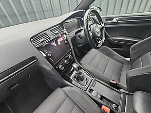 Used 2017 Volkswagen Golf R Blue - Interior and Exterior details 10