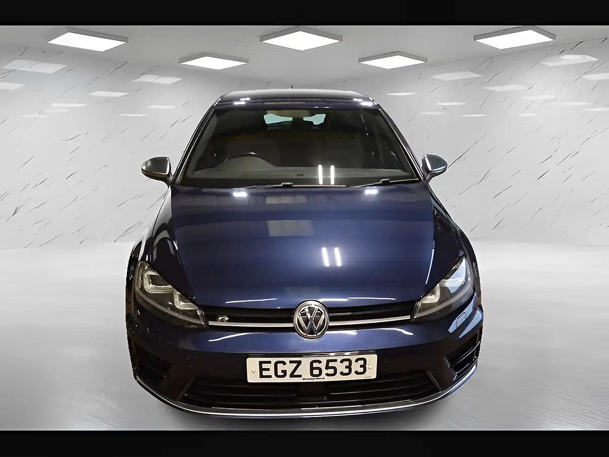 Used 2017 Volkswagen Golf R Blue - Interior and Exterior details 2