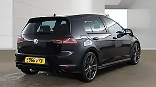 Used 2017 Volkswagen Golf R Bluemotion Tech Black - Interior and Exterior details 5