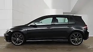 Used 2017 Volkswagen Golf R Bluemotion Tech Black - Interior and Exterior details 7