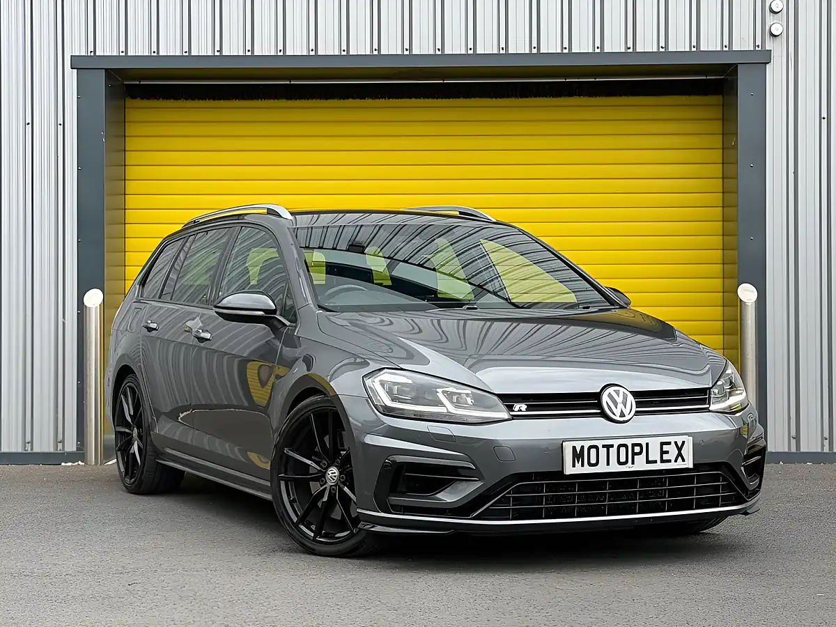 Used 2017 Volkswagen Golf R Estate Grey - Interior and Exterior details 3