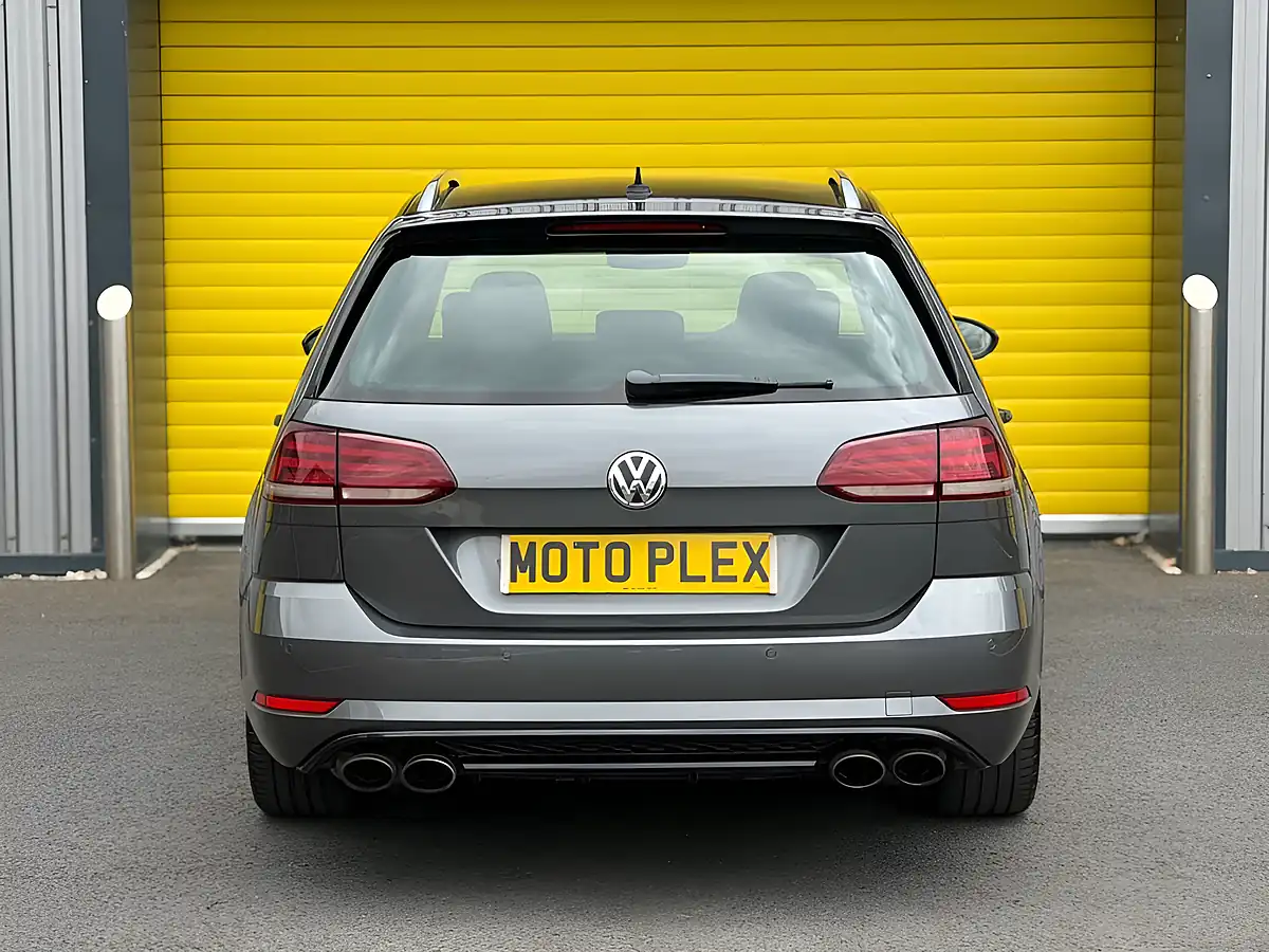 Used 2017 Volkswagen Golf R Estate Grey - Interior and Exterior details 8