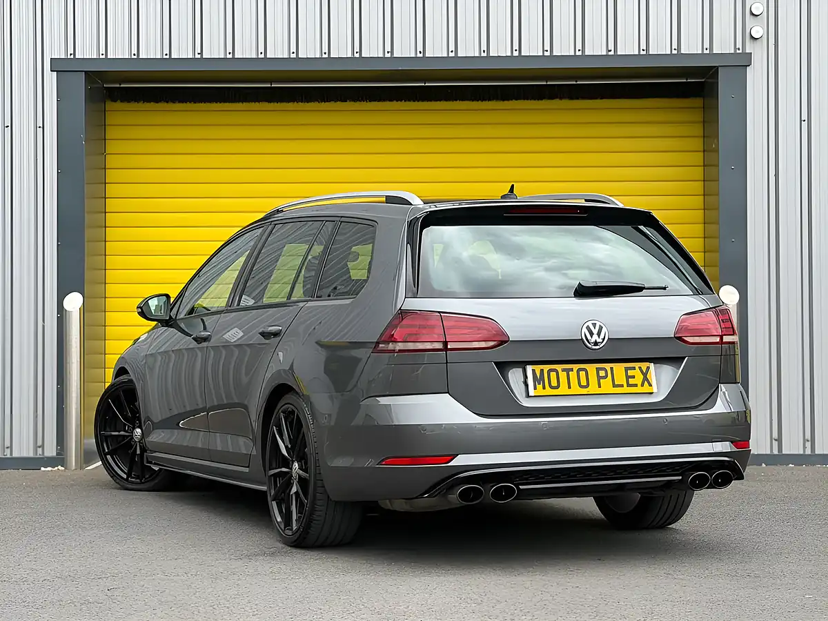 Used 2017 Volkswagen Golf R Estate Grey - Interior and Exterior details 9