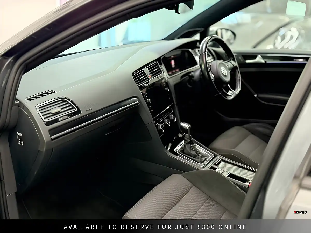Used 2017 Volkswagen Golf R Grey - Interior and Exterior details 12