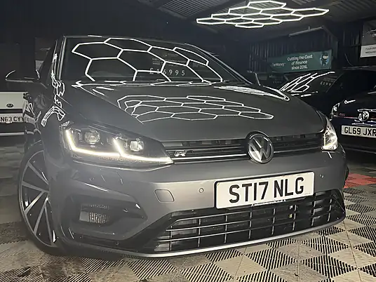 2017 Volkswagen Golf R 2.0 TSI