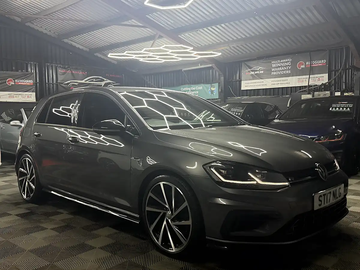 Used 2017 Volkswagen Golf R Grey - Interior and Exterior details 6