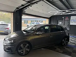 Used 2017 Volkswagen Golf R Indium Grey - Interior and Exterior details 8